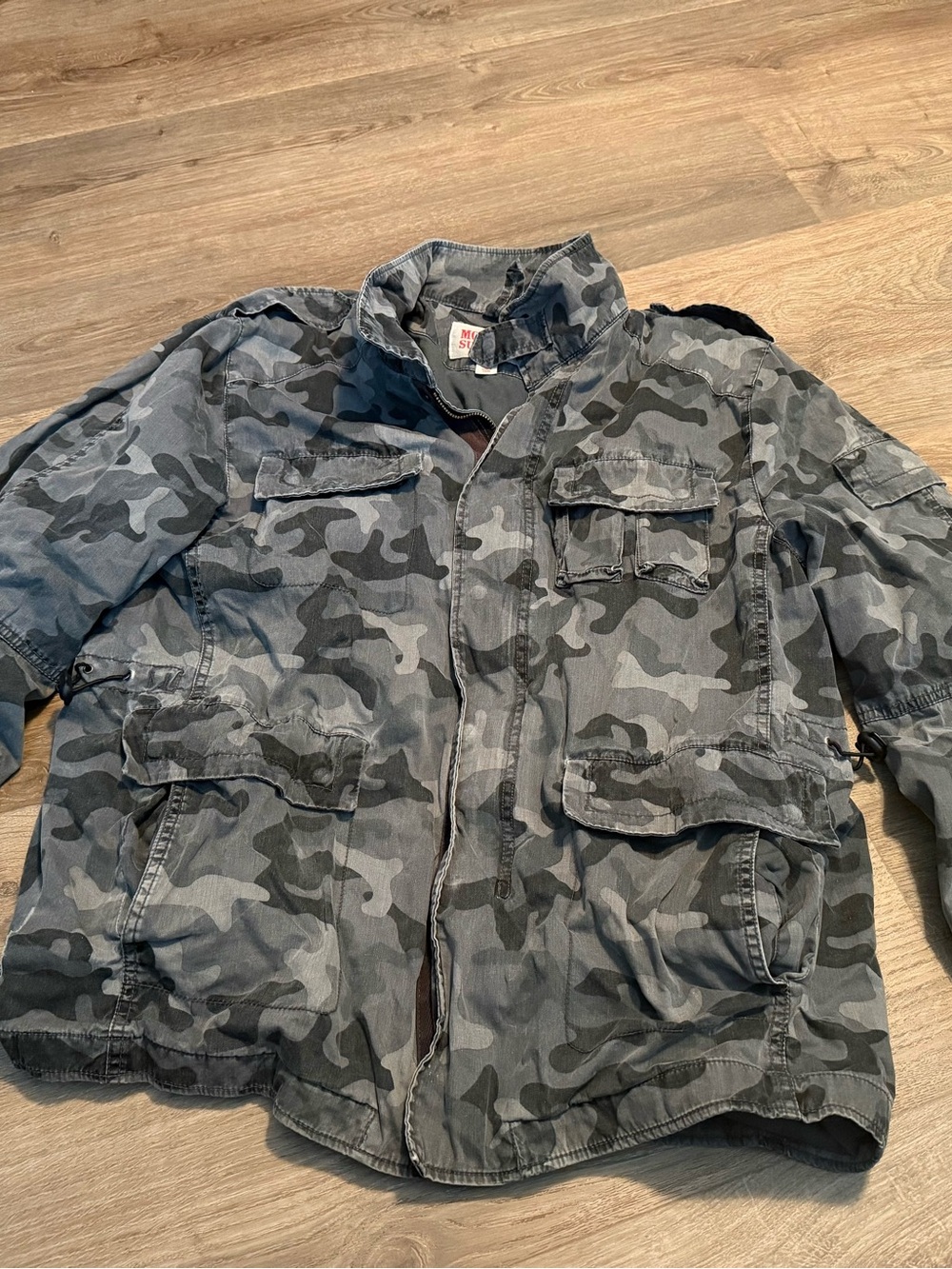 Mossimo Supply Co. Men's Gray & Black Camouflage Field Jacket